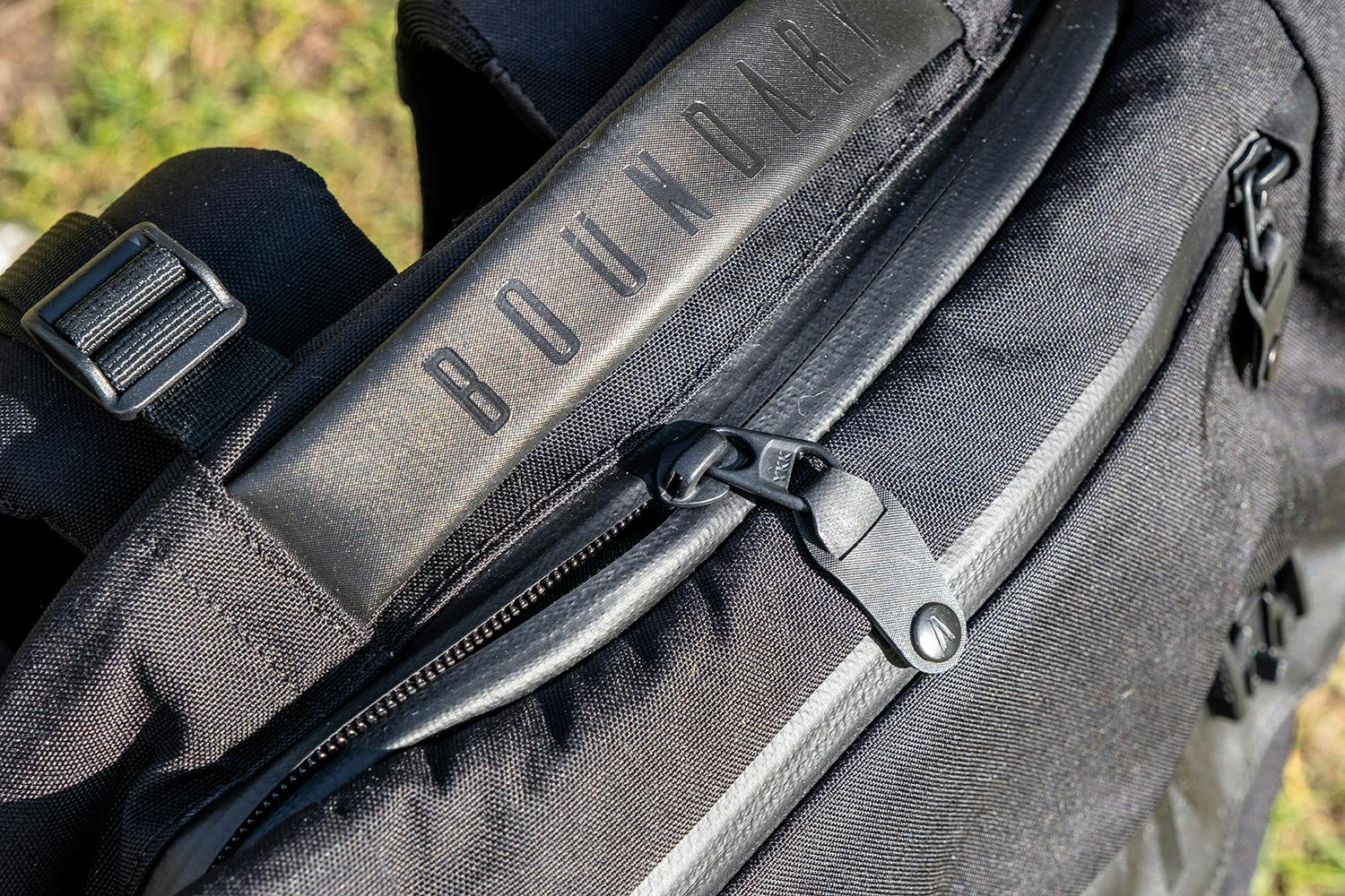 dscf0572 Lynlås på fotorygsæk